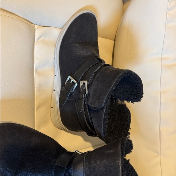 American Rag Stylish Black Women's Ankle Boots SZ 7.5 - Picture 2 of 9